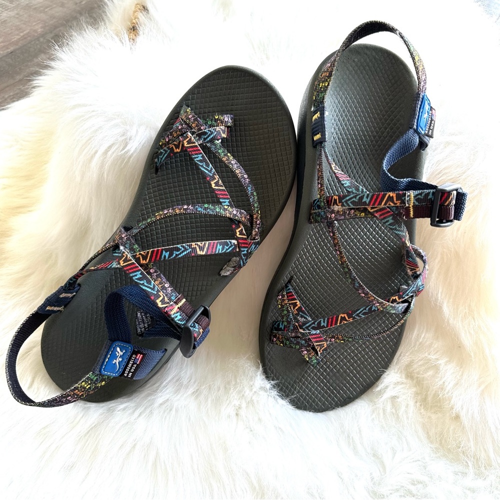 Chaco Sport Sandals  SZ 13 Multicolor
